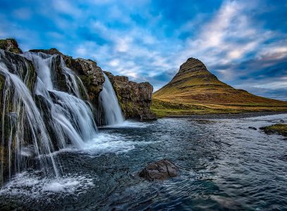Podróż na wyspę mówiących kamieni – spotkanie podróżnicze o Islandii